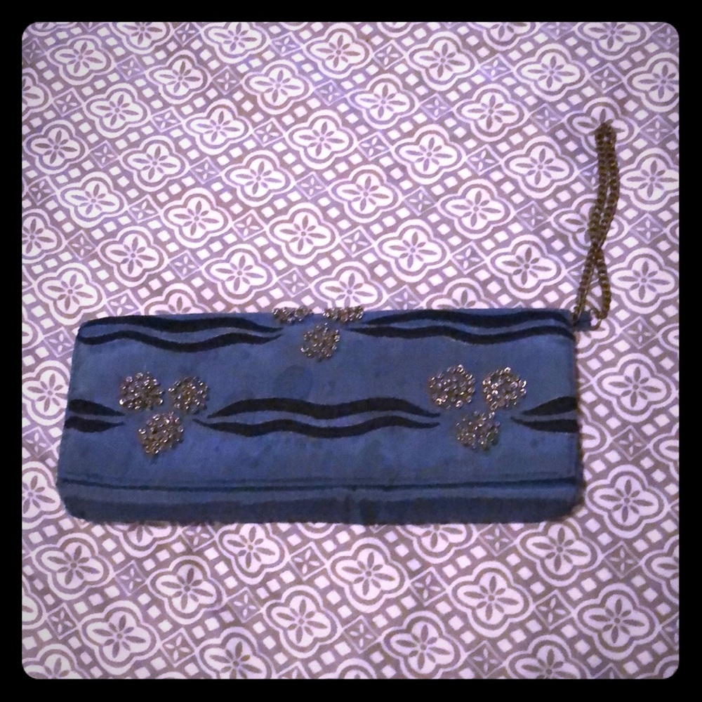 Chan Luu embroidered clutch